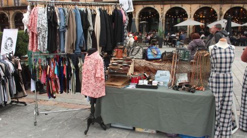 Moda en la calle - Desfile de jóvenes diseñadores leoneses