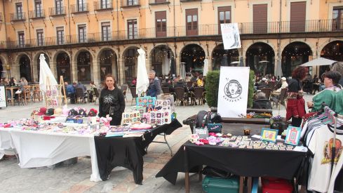 Moda en la calle - Desfile de jóvenes diseñadores leoneses