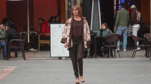 Moda en la calle - Desfile de jóvenes diseñadores leoneses