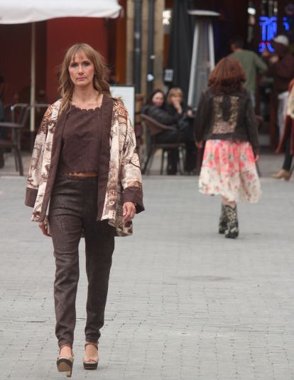 Moda en la calle - Desfile de jóvenes diseñadores leoneses