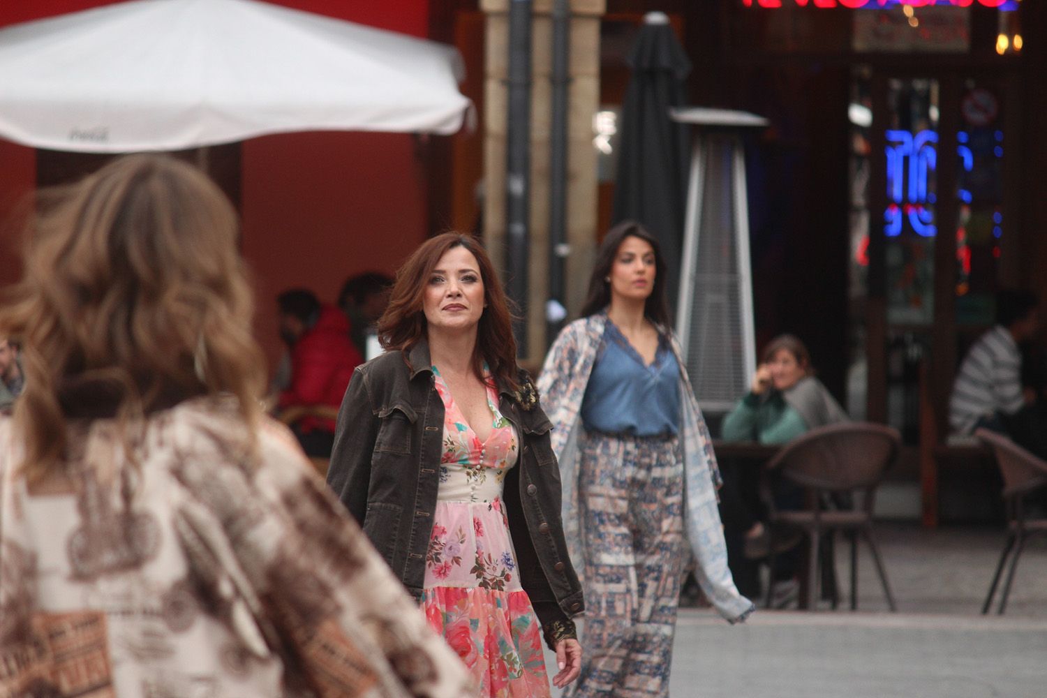 Moda en la calle - Desfile de jóvenes diseñadores leoneses