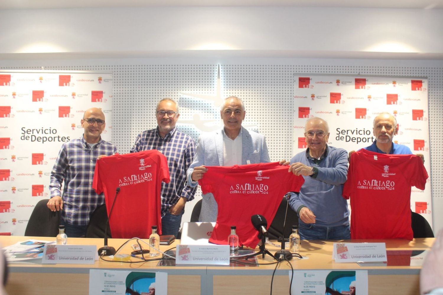 La carrera 'A Santiago contra el cáncer' vuelve a marcar el paso solidario en su recorrido por la provincia de León este junio