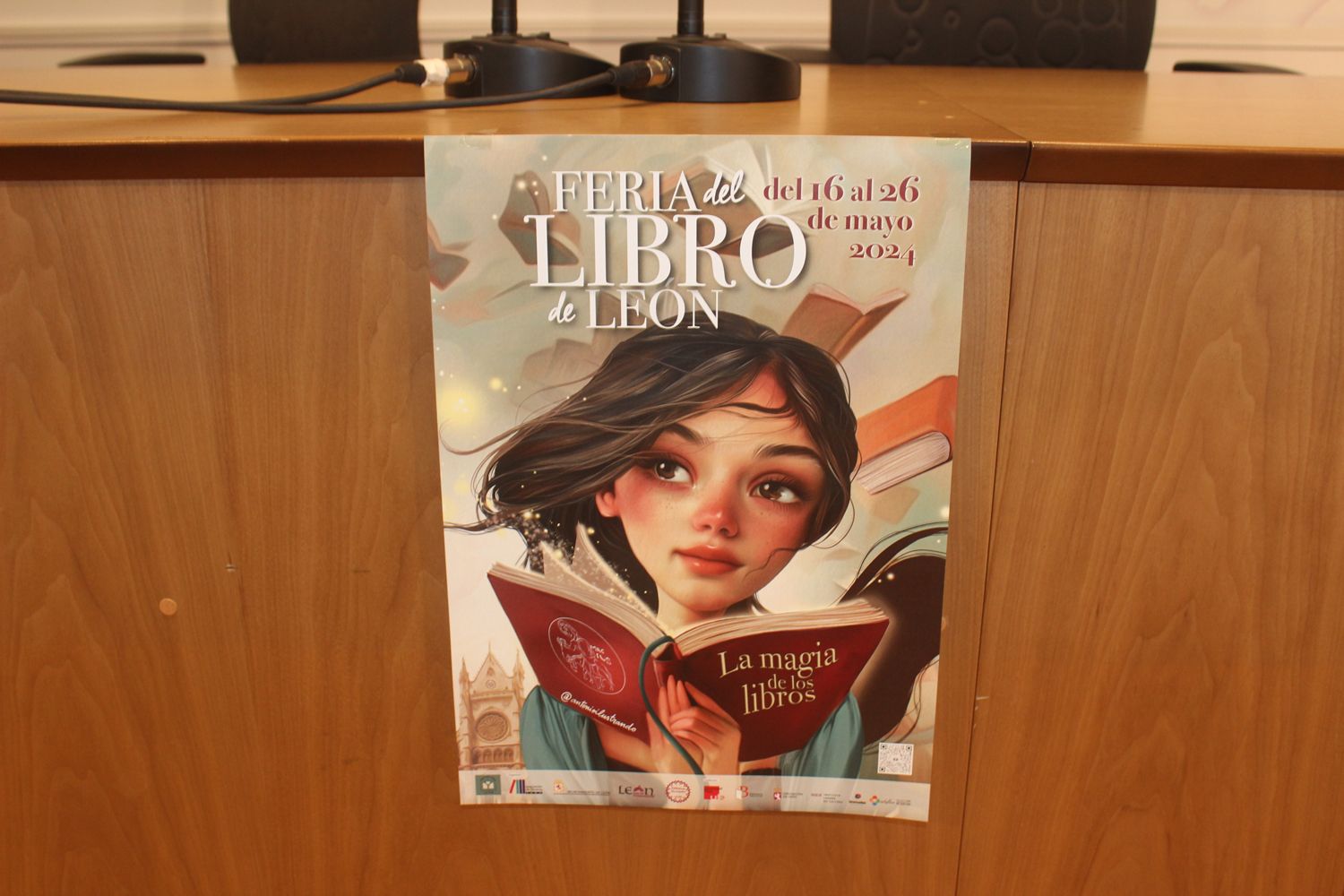 cartel feria del libro de leon