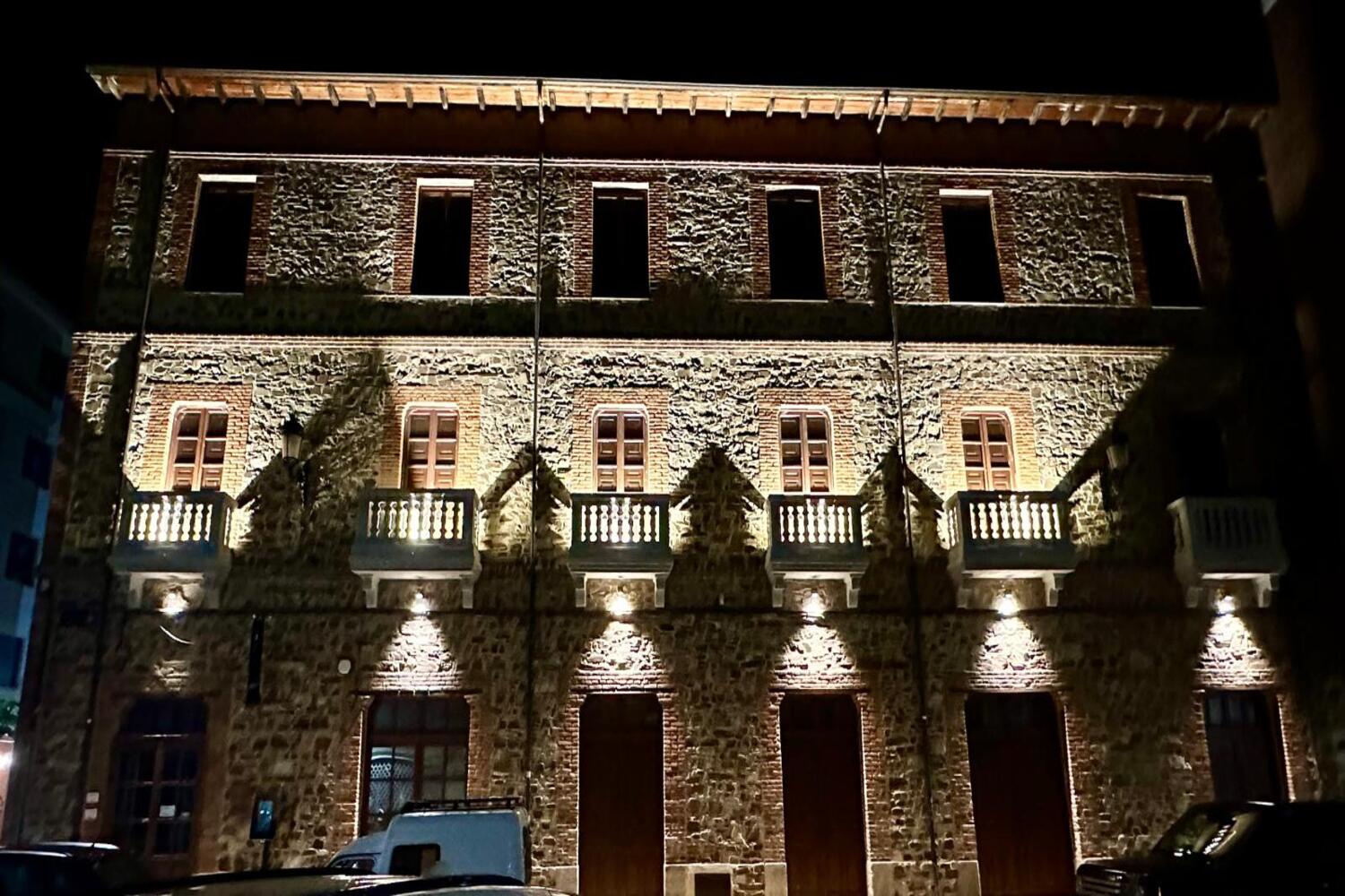 El Ayuntamiento de La Bañeza renueva el alumbrado público con luces LED