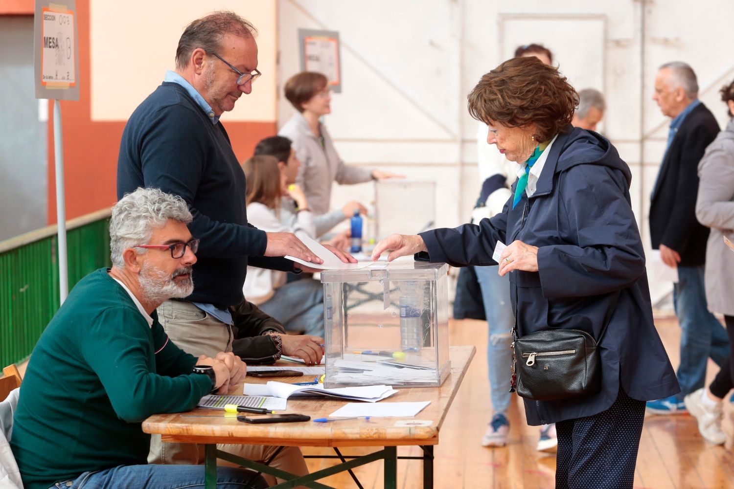 León contará con 141 mesas electorales para las elecciones europeas del 9 de junio: ¿Te ha tocado? 