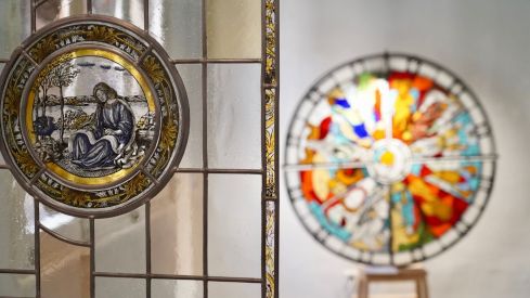 Inauguración de la exposición colectiva de los alumnos de la Escuela de Arte de León | Campillo / ICAL.