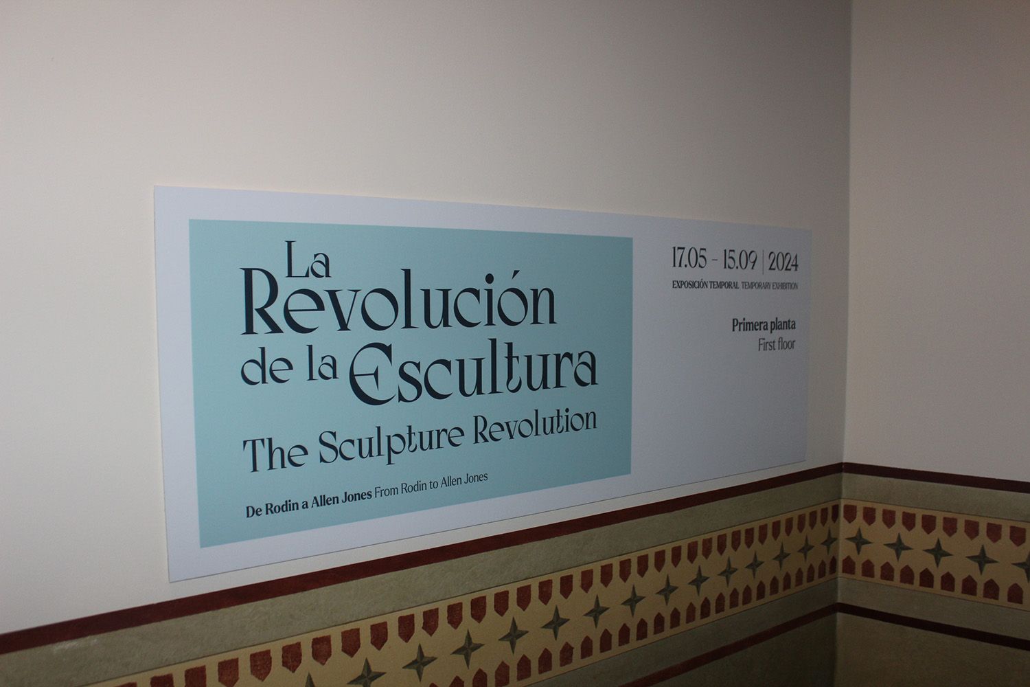 Presentación de la exposición 'La Revolución de la Escultura. De Rodin a Allen Jones' del Museo Casa Botines de León