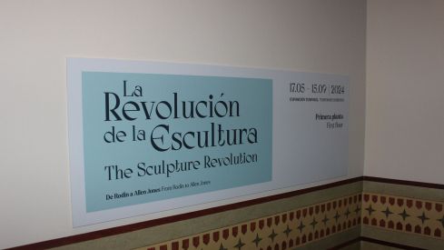 Presentación de la exposición 'La Revolución de la Escultura. De Rodin a Allen Jones' del Museo Casa Botines de León