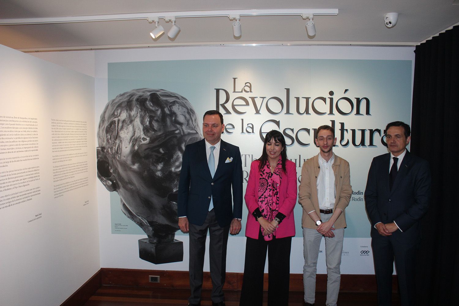 Presentación de la exposición 'La Revolución de la Escultura. De Rodin a Allen Jones' del Museo Casa Botines de León