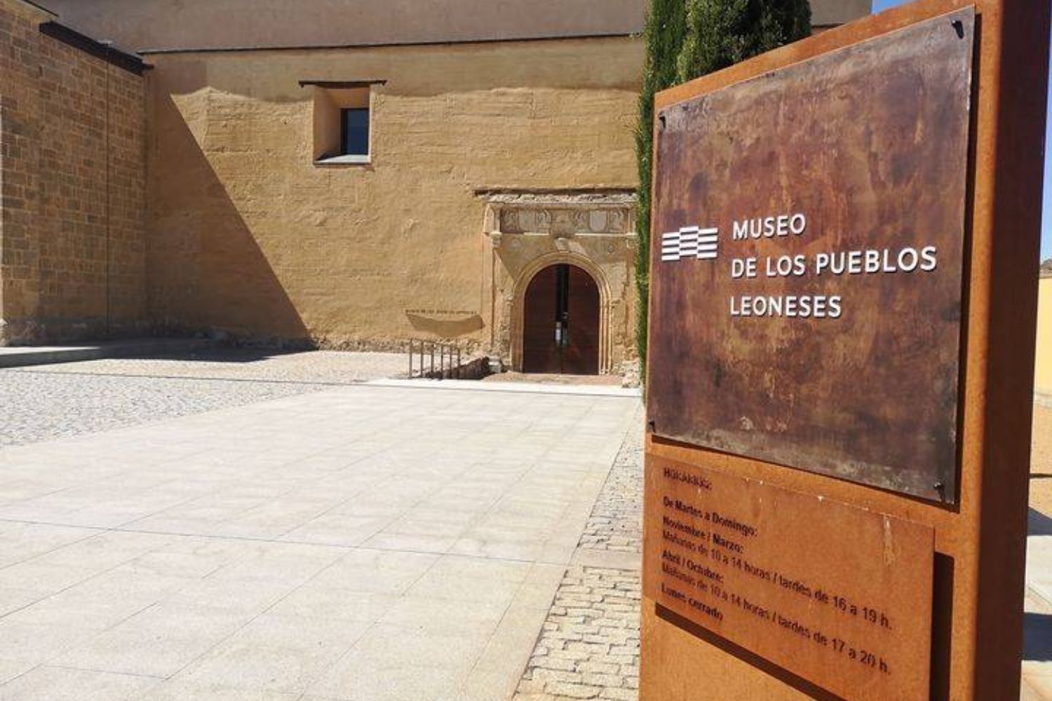 Museo de los Pueblos Leoneses 05 (1)