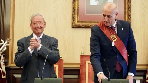 Marcelino Félix Fernández Ibáñez, Hijo Predilecto de la Ciudad de León | Campillo / ICAL Marcelino Félix Fernández Ibáñez, Hijo Predilecto de la Ciudad de León | Campillo / ICAL