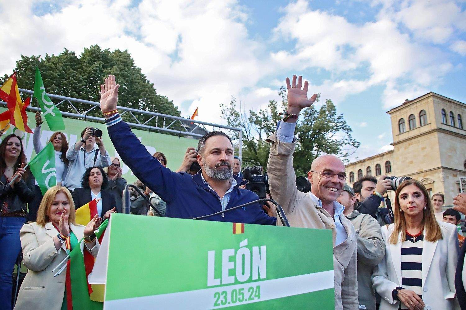 Acto político de precampaña de VOX en León
