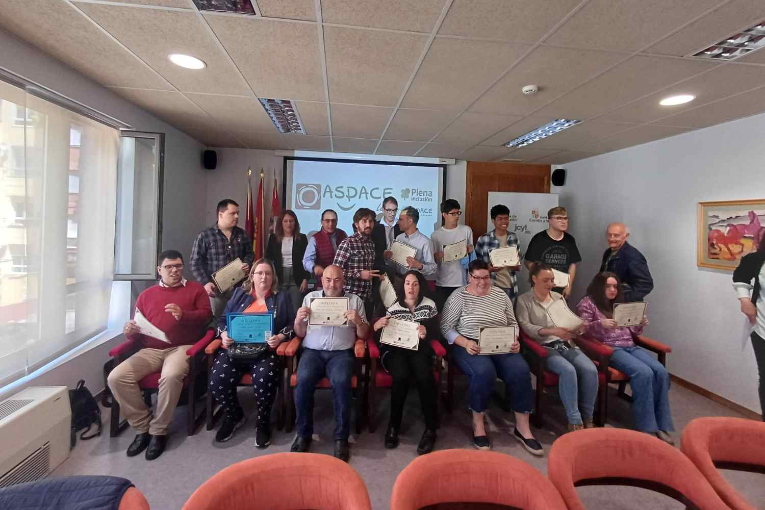 La Gerencia de Servicios Sociales de León clausura el curso de ‘Auxiliar de tareas administrativas’ organizado por ASPACE