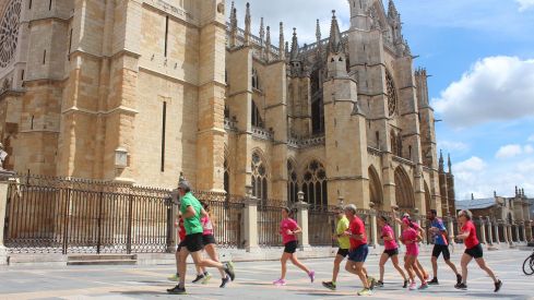 Carrera A Santiago contra el cáncer8