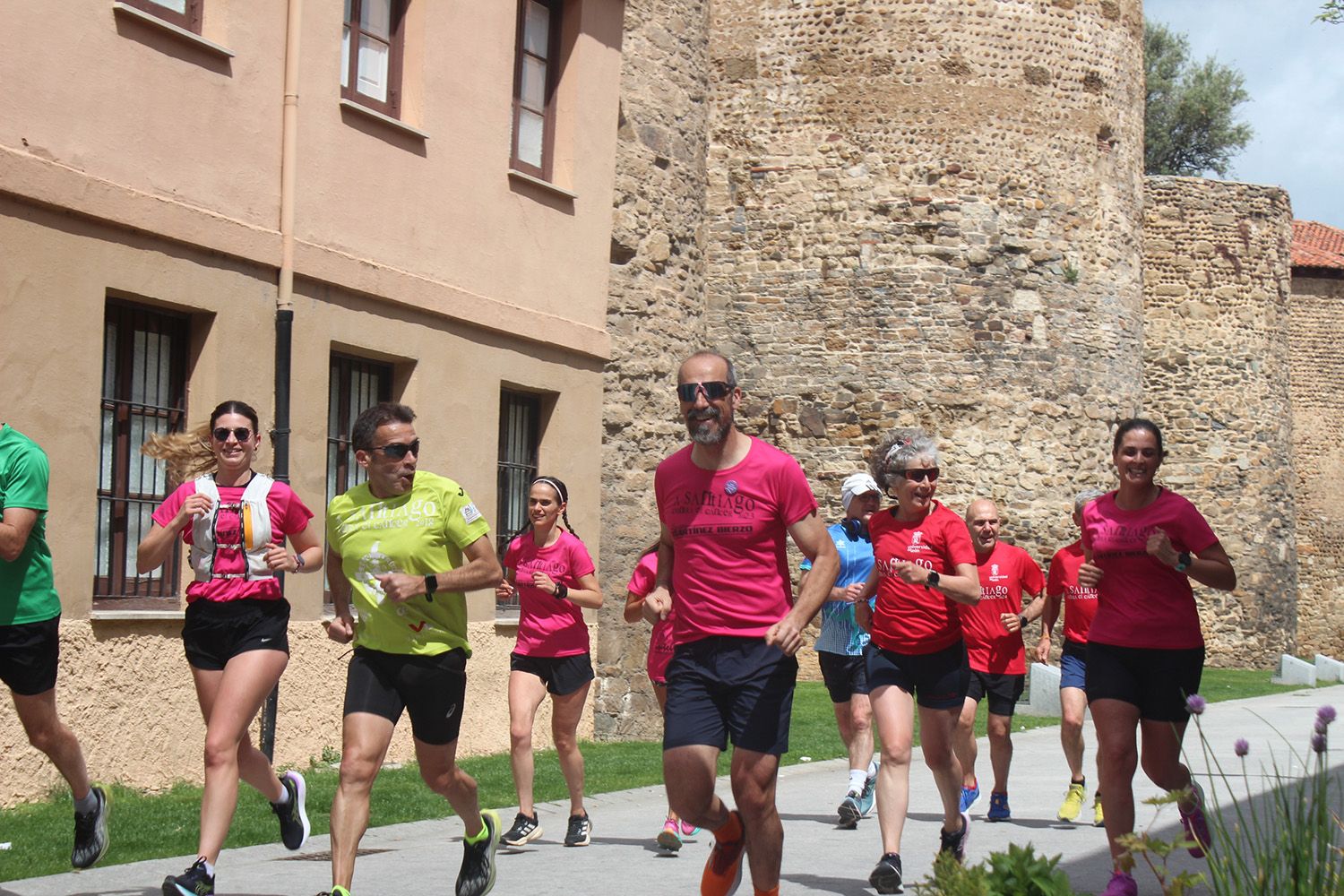 Carrera A Santiago contra el cáncer16