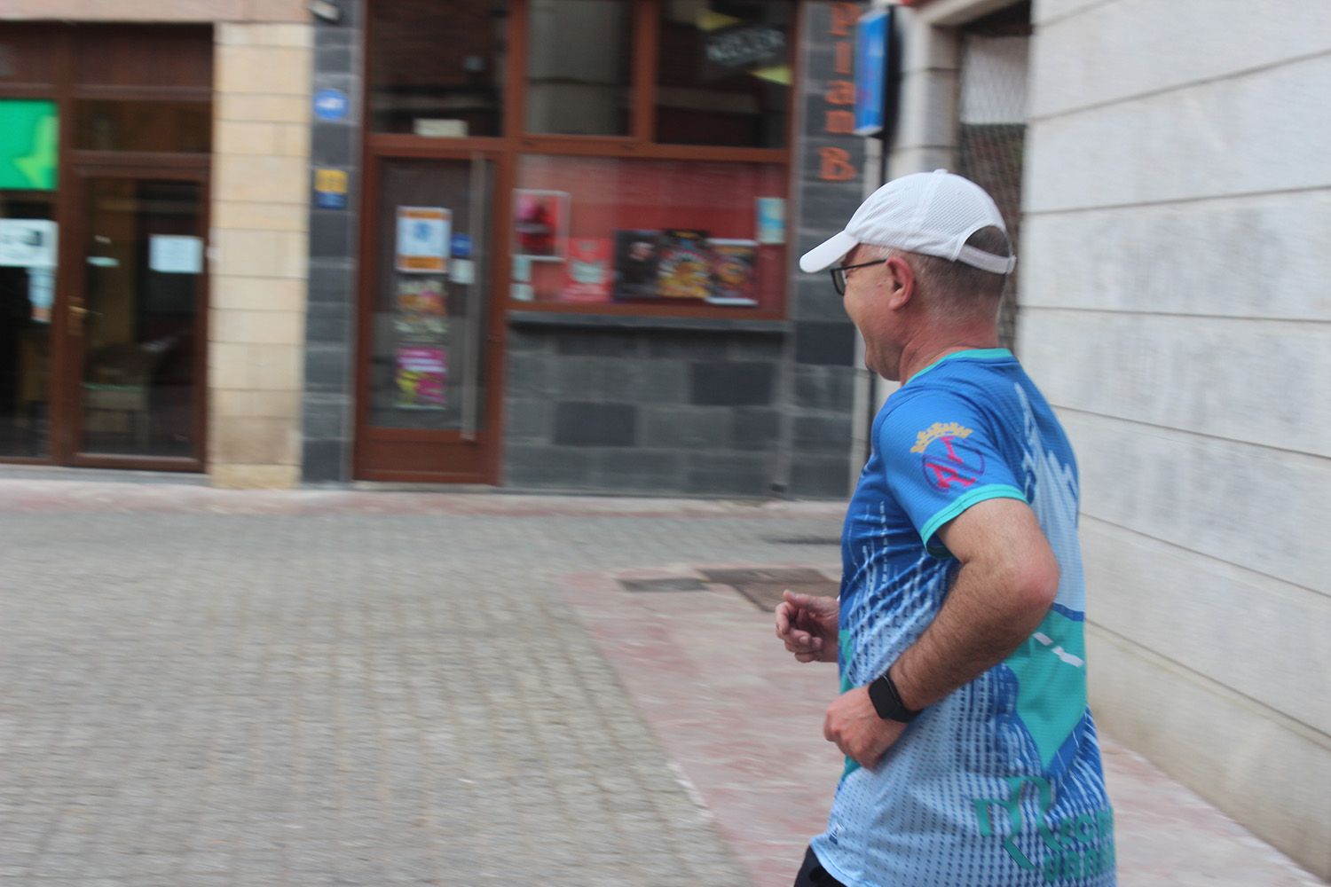 Carrera A Santiago contra el cáncer18