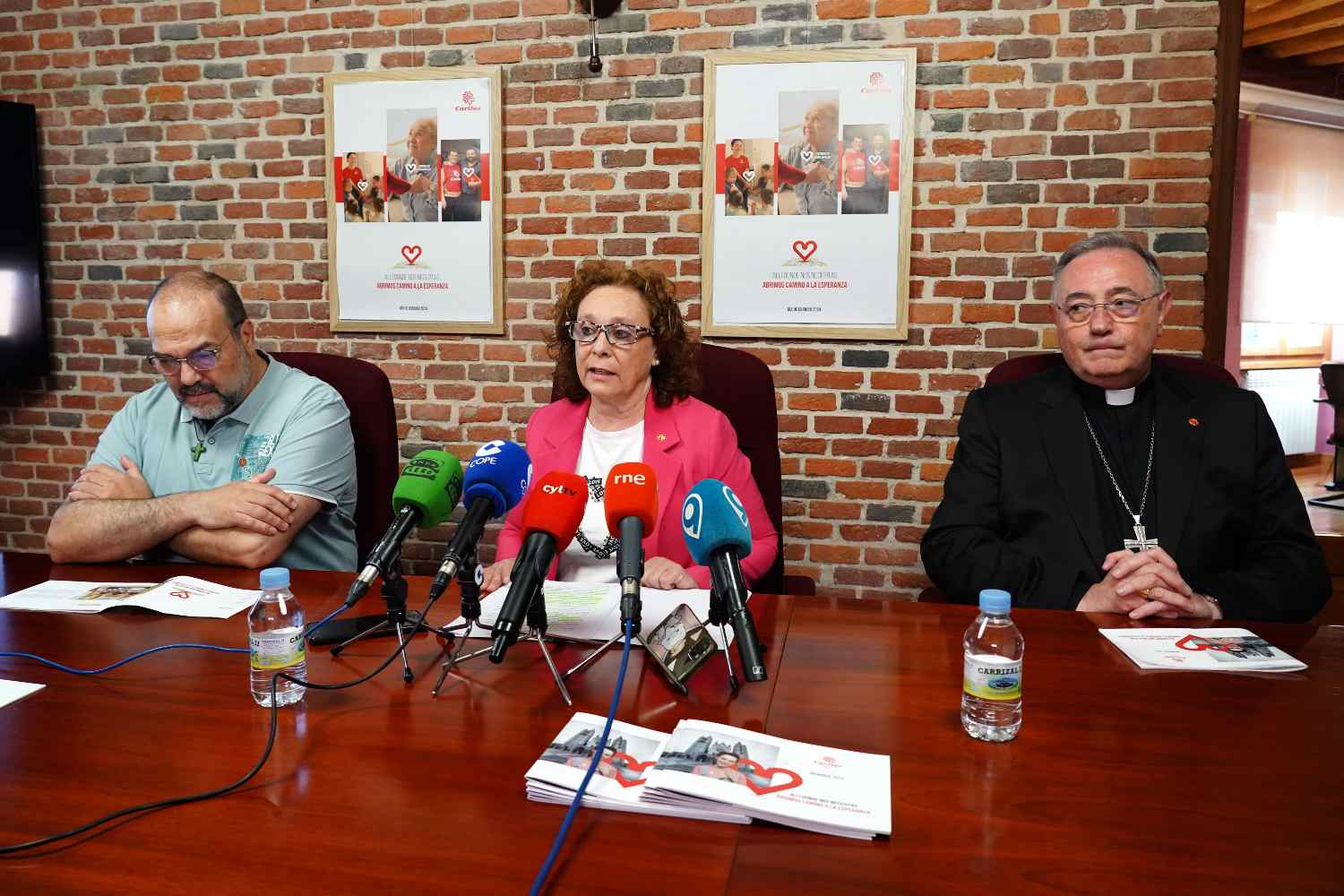 Presentación de memoria de actividades de Cáritas Diocesana de León (2)