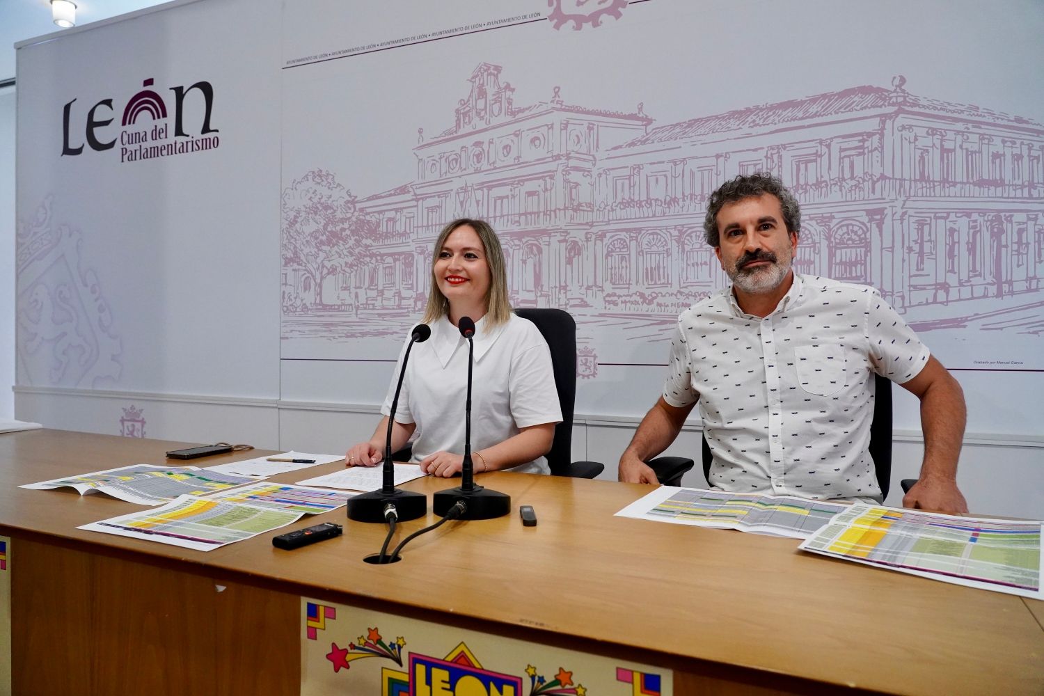 Fiestas San Juan y San Pedro León (4) Fiestas San Juan y San Pedro León (4)