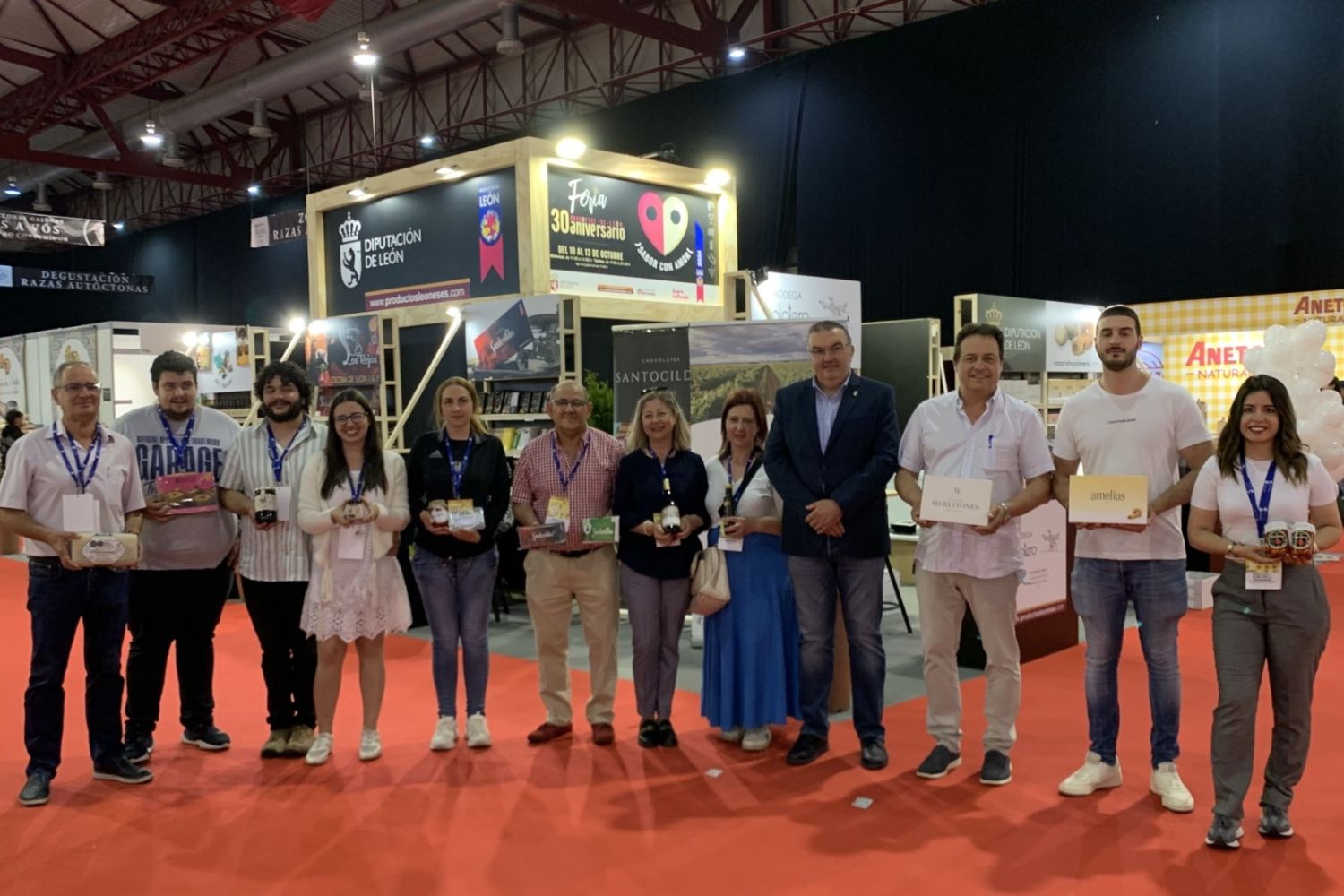 Los Productos de León se exhiben en la Feria agroalimentaria de Silleda (Pontevedra)