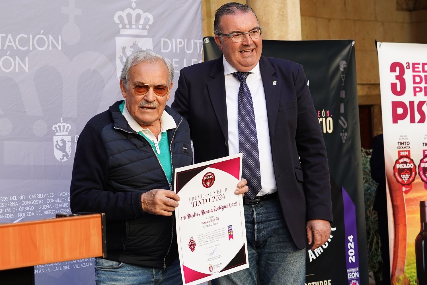 Entrega de los III Premios Pisado de la Diputación de León (5)