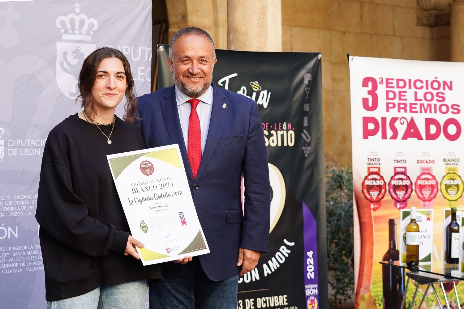 Entrega de los III Premios Pisado de la Diputación de León (4)