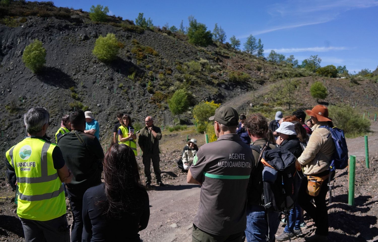 La ULE, Land Life y Fapas se reúnen para analizar la biodiversidad de la mina de Murias de Ponjos (1)