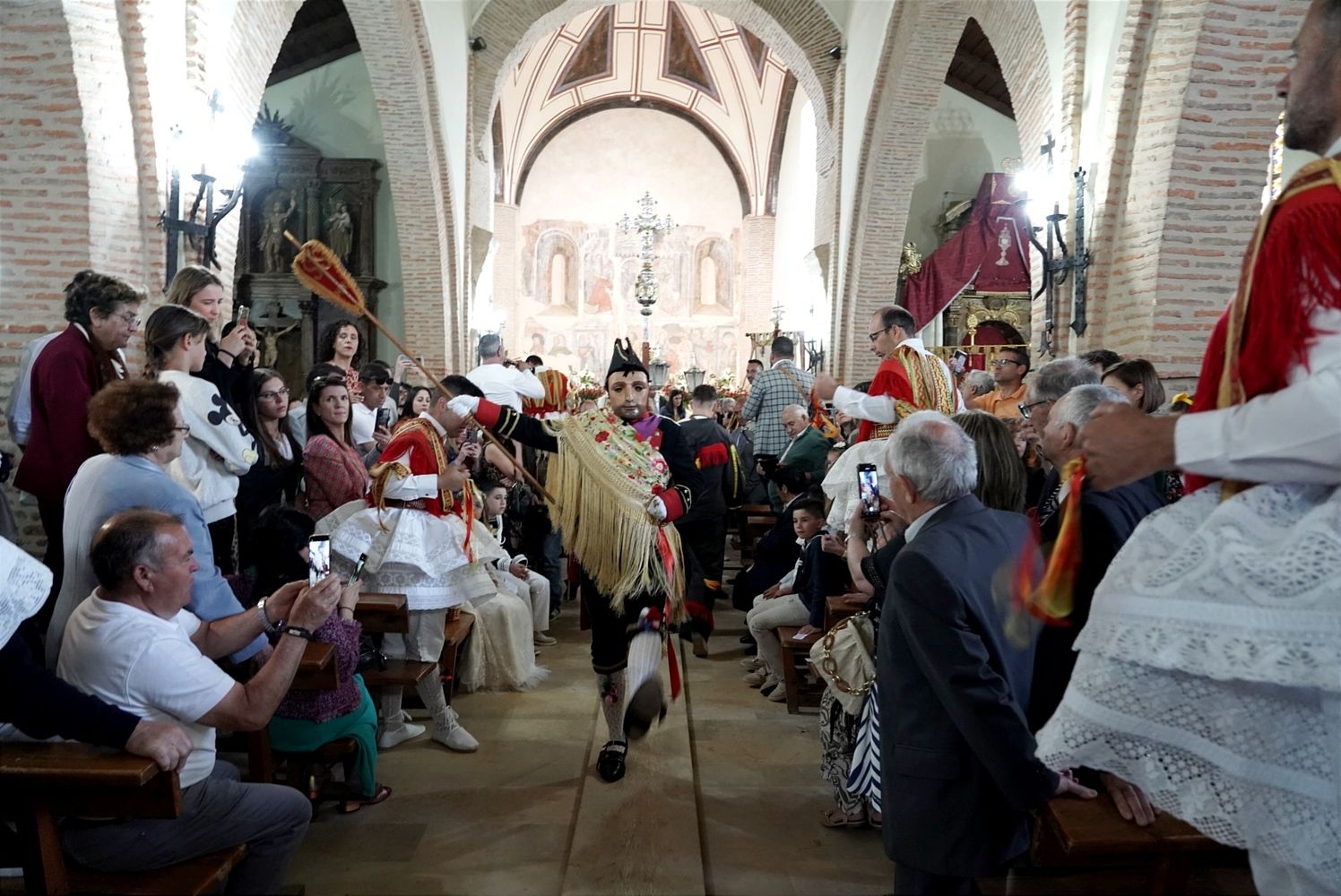 Procesión del Corpus Christi de Laguna de Negrillos | Miriam Chacón / ICAL