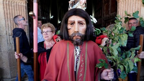 Procesión del Corpus Christi de Laguna de Negrillos | Miriam Chacón / ICAL Procesión del Corpus Christi de Laguna de Negrillos | Miriam Chacón / ICAL