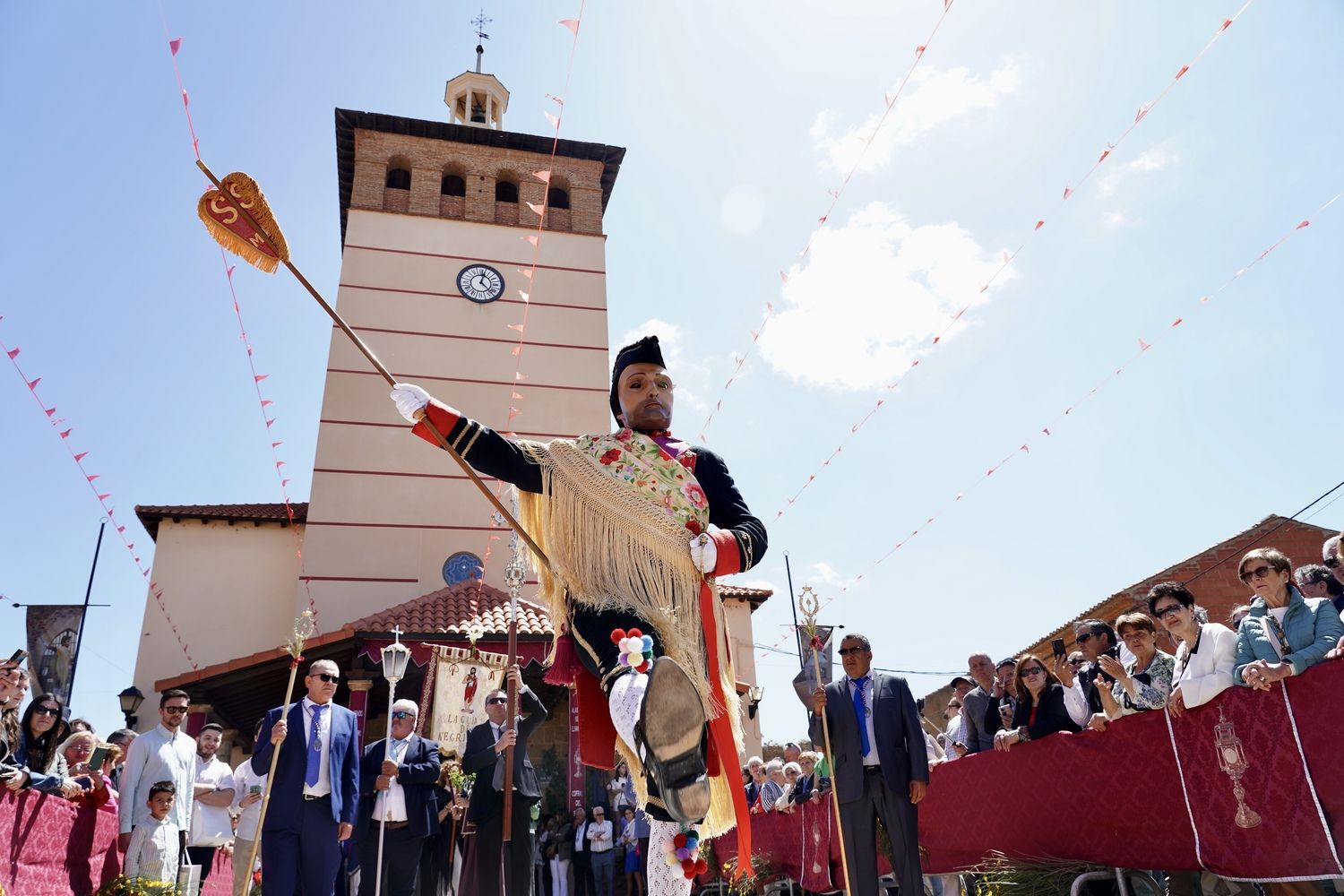 Procesión del Corpus Christi de Laguna de Negrillos | Miriam Chacón / ICAL