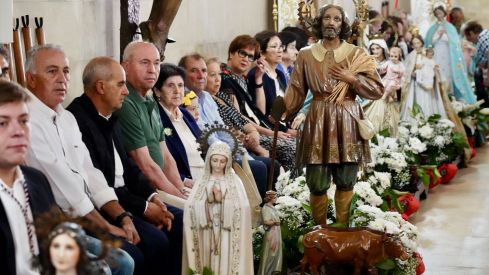 Procesión del Corpus Christi de Laguna de Negrillos | Miriam Chacón / ICAL Procesión del Corpus Christi de Laguna de Negrillos | Miriam Chacón / ICAL