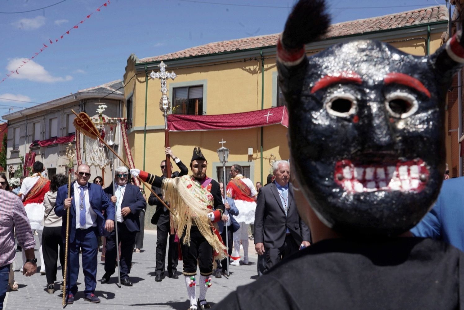 Procesión del Corpus Christi de Laguna de Negrillos | Miriam Chacón / ICAL