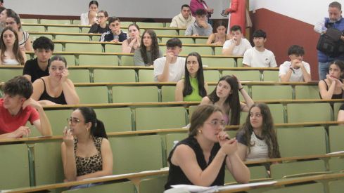 Comienza la EBAU en León 