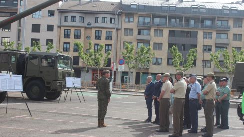 Exposición de materiales de las Fuerzas Armadas y Guardia Civil de León