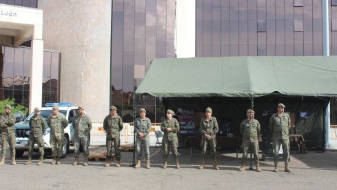 Exposición de materiales de las Fuerzas Armadas y Guardia Civil de León