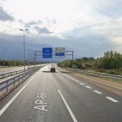 Afectado el tráfico de la AP-66 y la A-66 por la mejora del firme en La Virgen del Camino (León) Afectado el tráfico de la AP-66 y la A-66 por la mejora del firme en La Virgen del Camino (León)