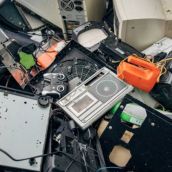  residuos de aparatos eléctricos y electrónicos - Foto de istock 