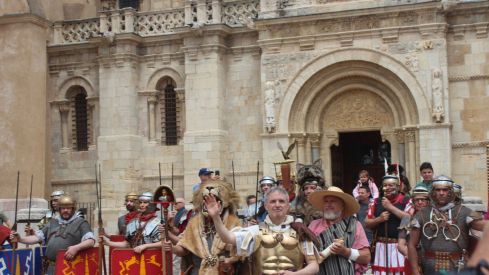 Desfile Imperial de la celebración del Natalicio del Águila