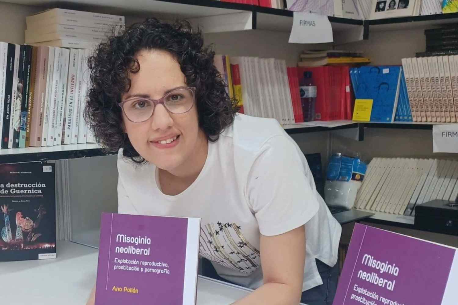 La filósofa Ana Pollán presenta en León su libro ‘Misoginia neoiberal’ que recoge los objetivos principales de la agenda feminista 