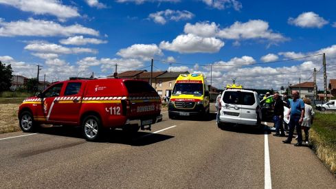Imagen de archivo de los bomberos de león desplazados a un accidente en León