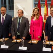 Diputación, Junta y el Ayuntamiento impulsarán la Casa de la Poesía-Fondo Antonio Colinas de La Bañeza (León)