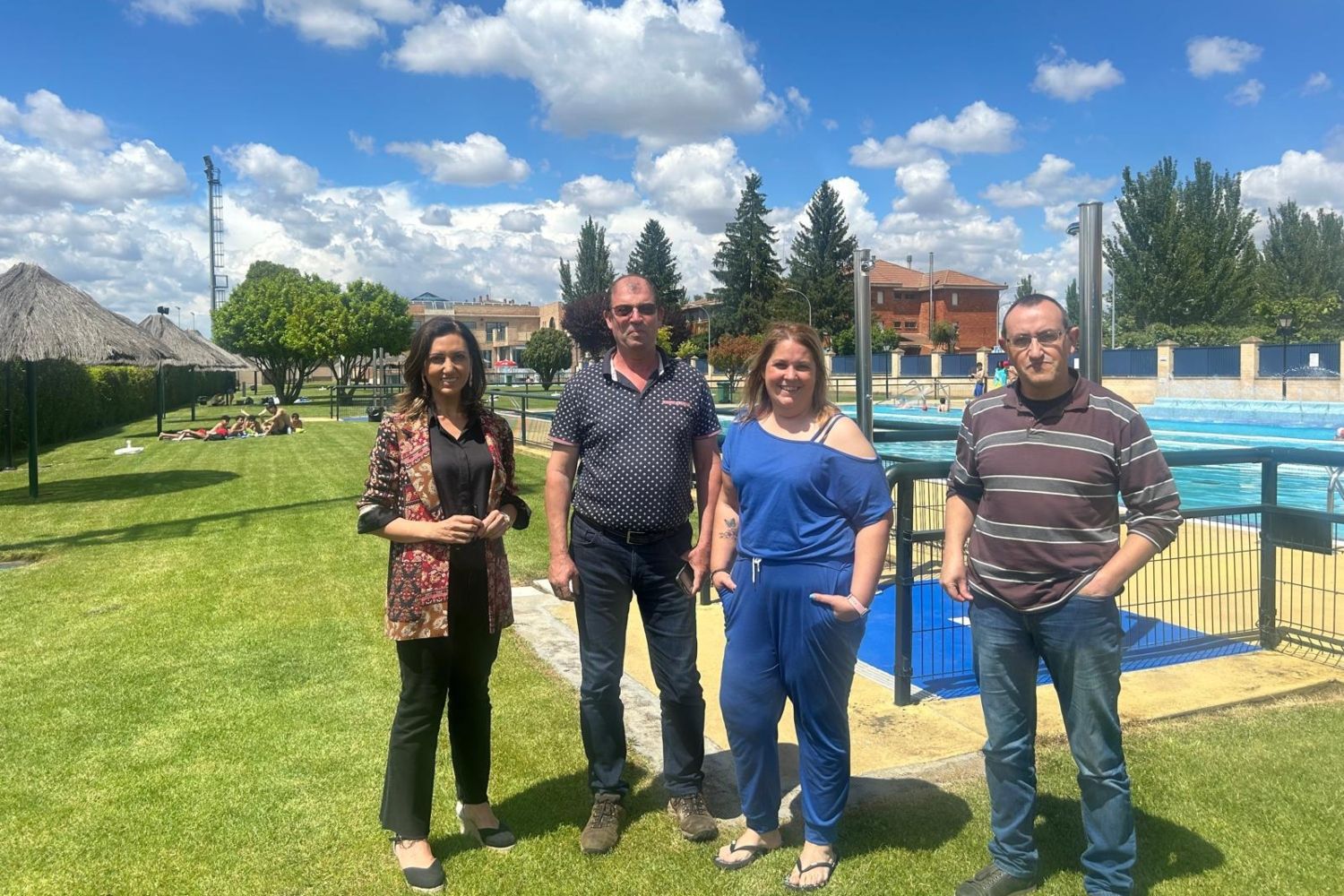 Santa María del Páramo inaugura el verano con la apertura de sus piscinas 