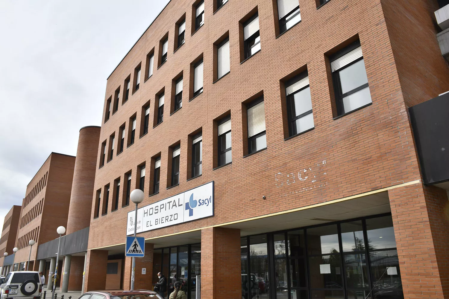 Los pacientes del Hospital del Bierzo, los que más pagan por el servicio de televisión en Castilla y León