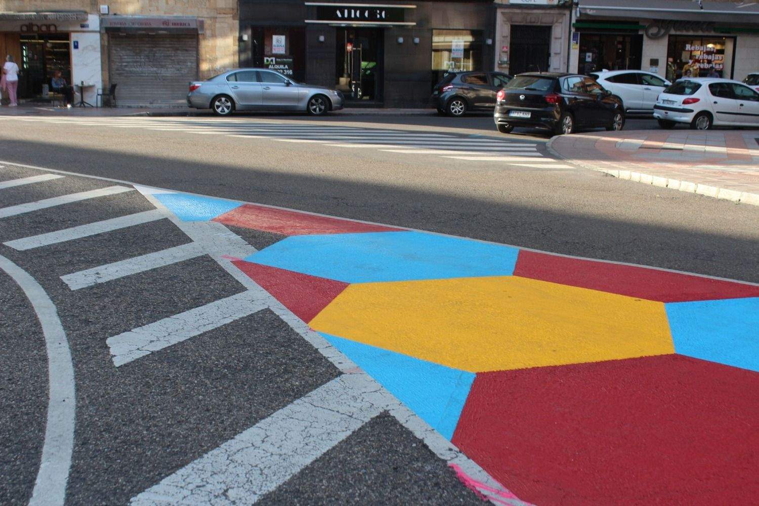 Nuevo cebreado calle San Agustín Nuevo cebreado calle San Agustín