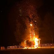 ¿Qué hay hoy en las Fiestas de San Juan y San Pedro? Fuegos artificiales, hoguera y la batalla del rock