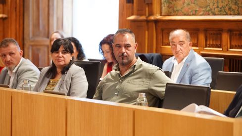 Celebración del pleno Diputación de León Autonomía Leonesa5