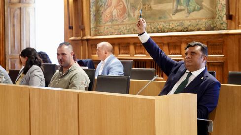 Celebración del pleno Diputación de León Autonomía Leonesa19