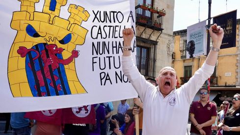 Celebración del pleno Diputación de León Autonomía Leonesa21