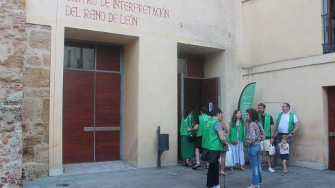 La carrera 'A Santiago contra el cáncer llega a León'1