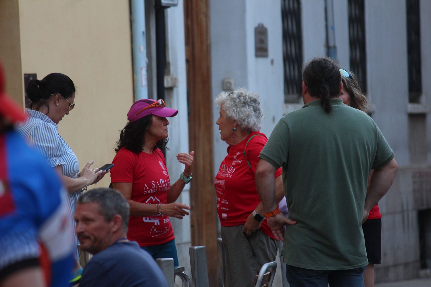 La carrera 'A Santiago contra el cáncer llega a León'4