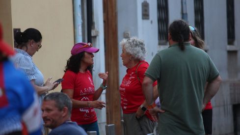 La carrera 'A Santiago contra el cáncer llega a León'4